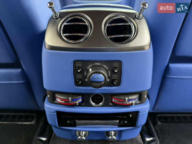 Черный Ролс Ройс Гост, объемом двигателя 6.59 л и пробегом 21 тыс. км за 320000 $, фото 84 на Automoto.ua