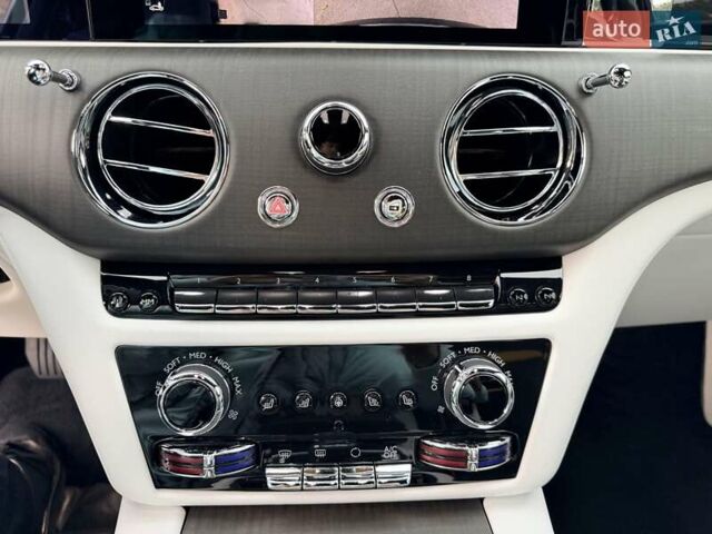 Черный Ролс Ройс Гост, объемом двигателя 6.75 л и пробегом 20 тыс. км за 429999 $, фото 49 на Automoto.ua