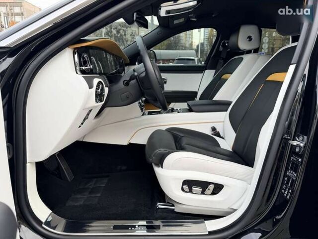 Ролс Ройс Гост, объемом двигателя 6.8 л и пробегом 20 тыс. км за 429999 $, фото 24 на Automoto.ua