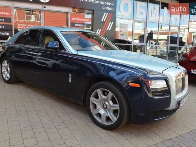 Синій Ролс Ройс Ghost, об'ємом двигуна 6.6 л та пробігом 147 тис. км за 117000 $, фото 6 на Automoto.ua
