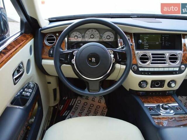 Синій Ролс Ройс Ghost, об'ємом двигуна 6.6 л та пробігом 147 тис. км за 117000 $, фото 49 на Automoto.ua