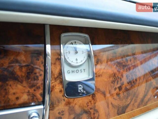 Синій Ролс Ройс Ghost, об'ємом двигуна 6.6 л та пробігом 147 тис. км за 117000 $, фото 29 на Automoto.ua