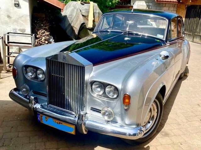 Серый Ролс Ройс Лимузин, объемом двигателя 0 л и пробегом 1 тыс. км за 52545 $, фото 2 на Automoto.ua