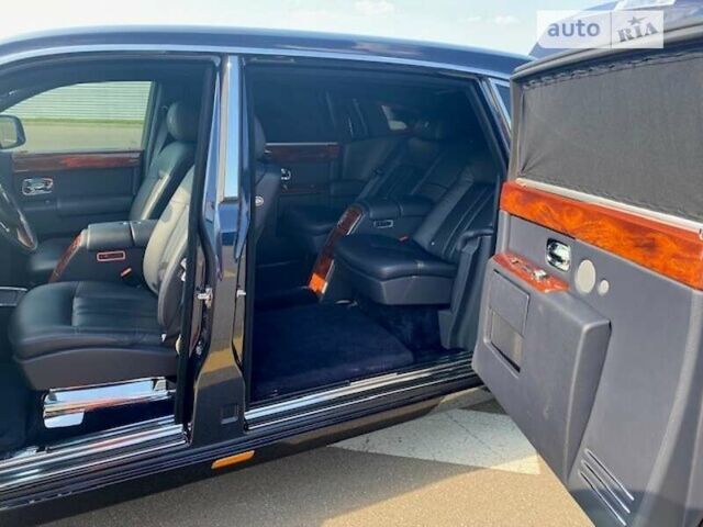 Синій Ролс Ройс Фантом, об'ємом двигуна 6.7 л та пробігом 29 тис. км за 230000 $, фото 28 на Automoto.ua