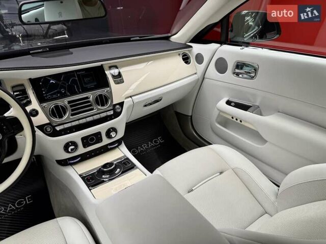 Черный Ролс Ройс Wraith, объемом двигателя 6.6 л и пробегом 19 тыс. км за 347000 $, фото 35 на Automoto.ua