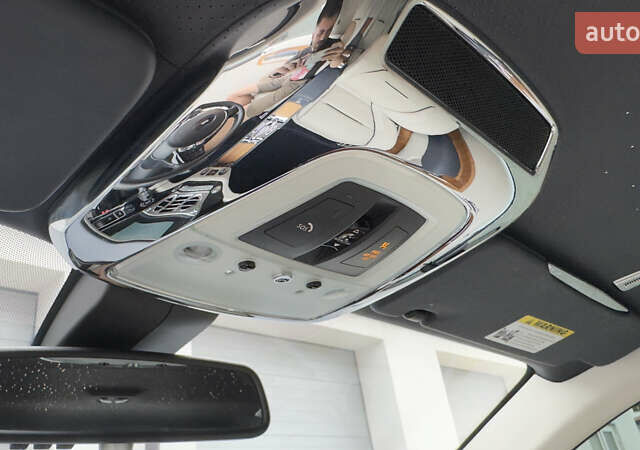 Синій Ролс Ройс Wraith, об'ємом двигуна 6.59 л та пробігом 70 тис. км за 195500 $, фото 8 на Automoto.ua