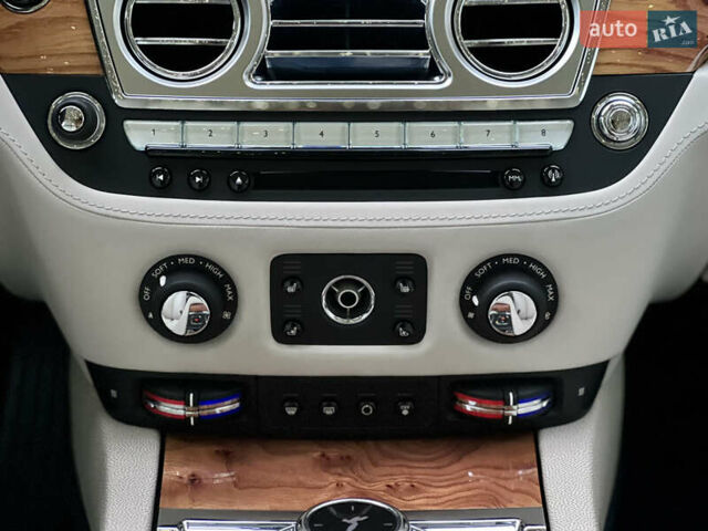 Синий Ролс Ройс Wraith, объемом двигателя 6.59 л и пробегом 50 тыс. км за 280000 $, фото 51 на Automoto.ua