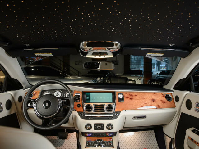 Синій Ролс Ройс Wraith, об'ємом двигуна 6.6 л та пробігом 40 тис. км за 260000 $, фото 18 на Automoto.ua
