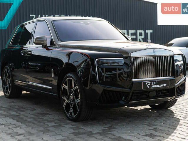 Черный Ролс Ройс Cullinan, объемом двигателя 0 л и пробегом 52 тыс. км за 440000 $, фото 7 на Automoto.ua