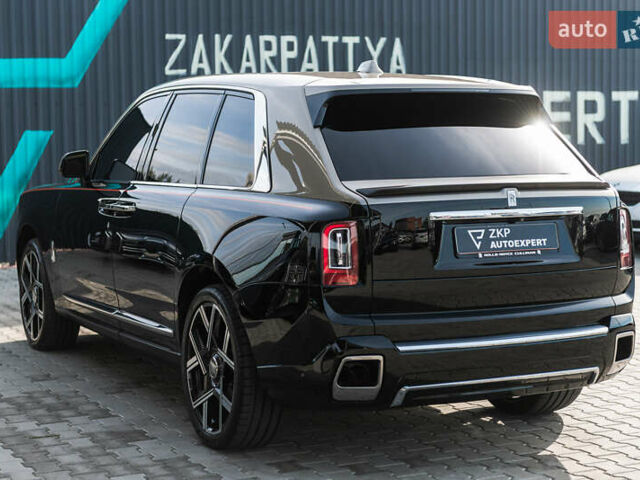 Черный Ролс Ройс Cullinan, объемом двигателя 0 л и пробегом 52 тыс. км за 440000 $, фото 15 на Automoto.ua