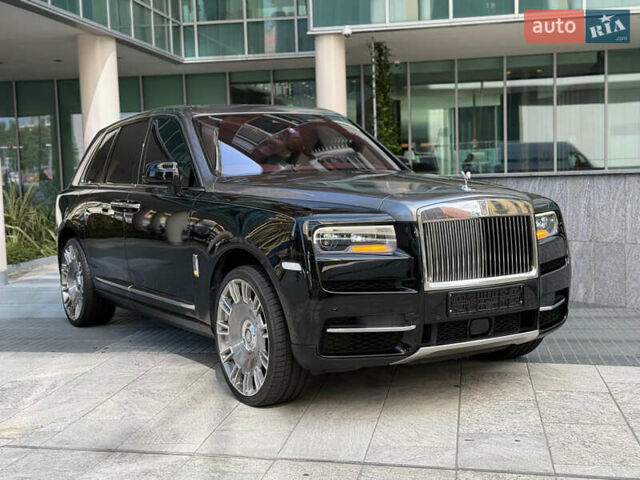 Черный Ролс Ройс Cullinan, объемом двигателя 6.7 л и пробегом 28 тыс. км за 414000 $, фото 1 на Automoto.ua