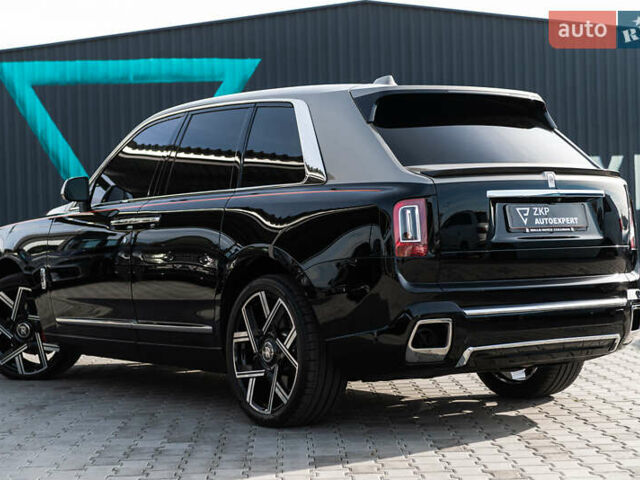Черный Ролс Ройс Cullinan, объемом двигателя 0 л и пробегом 52 тыс. км за 440000 $, фото 10 на Automoto.ua