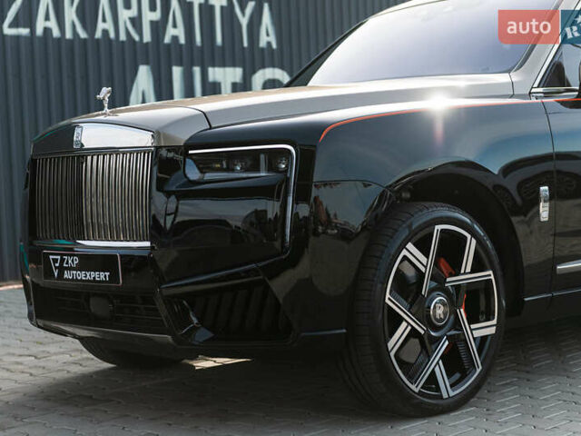 Черный Ролс Ройс Cullinan, объемом двигателя 0 л и пробегом 52 тыс. км за 440000 $, фото 22 на Automoto.ua