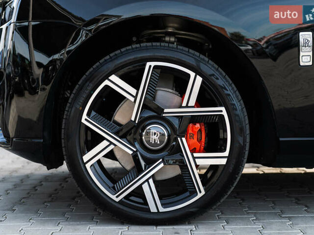 Черный Ролс Ройс Cullinan, объемом двигателя 0 л и пробегом 52 тыс. км за 440000 $, фото 24 на Automoto.ua