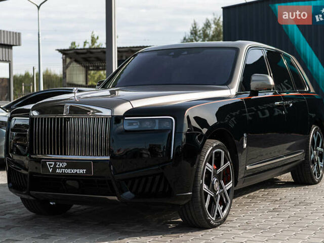 Черный Ролс Ройс Cullinan, объемом двигателя 0 л и пробегом 52 тыс. км за 440000 $, фото 8 на Automoto.ua