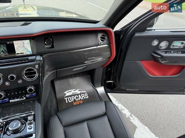 Черный Ролс Ройс Cullinan, объемом двигателя 6.75 л и пробегом 47 тыс. км за 419900 $, фото 111 на Automoto.ua