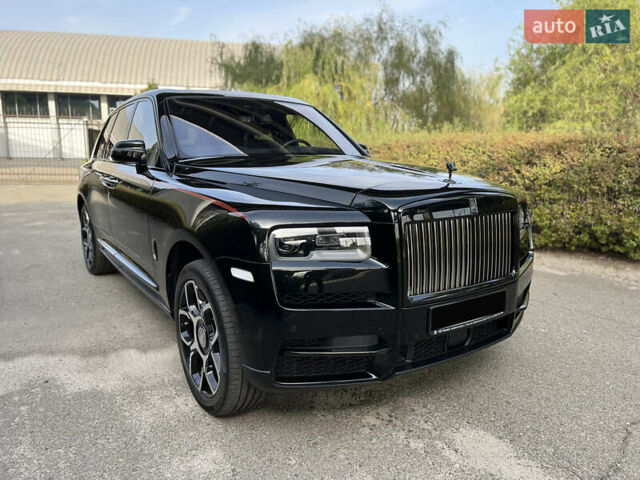 Черный Ролс Ройс Cullinan, объемом двигателя 6.75 л и пробегом 46 тыс. км за 450000 $, фото 6 на Automoto.ua