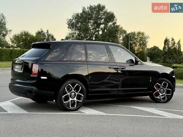 Черный Ролс Ройс Cullinan, объемом двигателя 6.75 л и пробегом 47 тыс. км за 419900 $, фото 23 на Automoto.ua