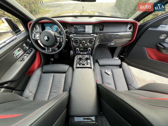 Черный Ролс Ройс Cullinan, объемом двигателя 6.75 л и пробегом 46 тыс. км за 450000 $, фото 23 на Automoto.ua