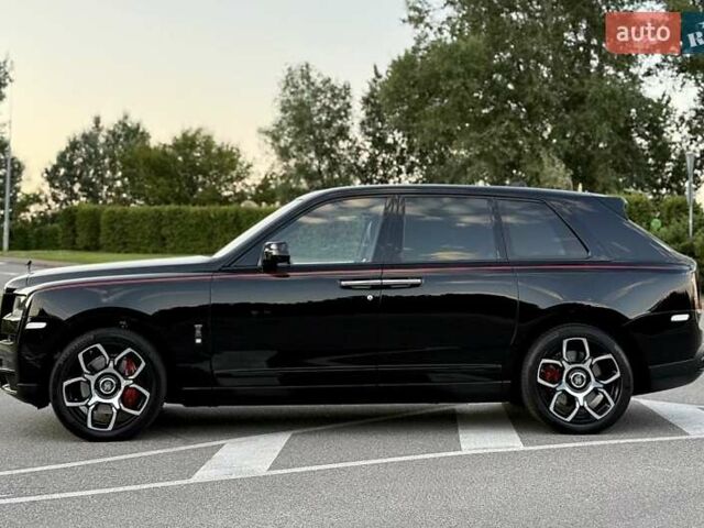 Черный Ролс Ройс Cullinan, объемом двигателя 6.75 л и пробегом 47 тыс. км за 419900 $, фото 10 на Automoto.ua
