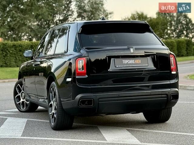 Черный Ролс Ройс Cullinan, объемом двигателя 6.75 л и пробегом 47 тыс. км за 419900 $, фото 15 на Automoto.ua