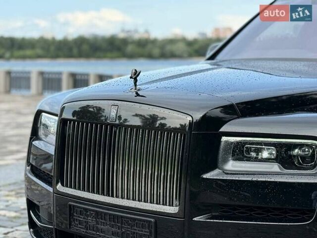Черный Ролс Ройс Cullinan, объемом двигателя 6.7 л и пробегом 11 тыс. км за 497000 $, фото 6 на Automoto.ua