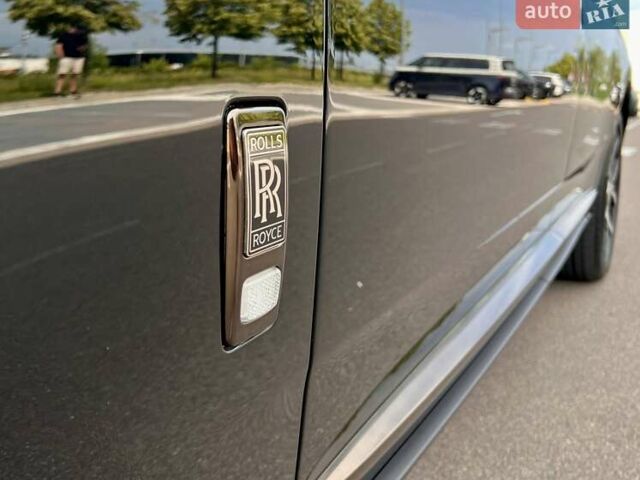 Чорний Ролс Ройс Cullinan, об'ємом двигуна 6.75 л та пробігом 18 тис. км за 399999 $, фото 21 на Automoto.ua