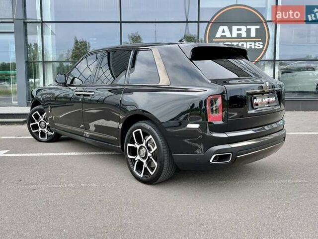 Чорний Ролс Ройс Cullinan, об'ємом двигуна 6.75 л та пробігом 18 тис. км за 399999 $, фото 5 на Automoto.ua