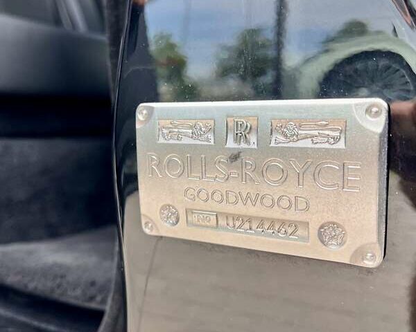 Чорний Ролс Ройс Cullinan, об'ємом двигуна 6.75 л та пробігом 18 тис. км за 399999 $, фото 68 на Automoto.ua