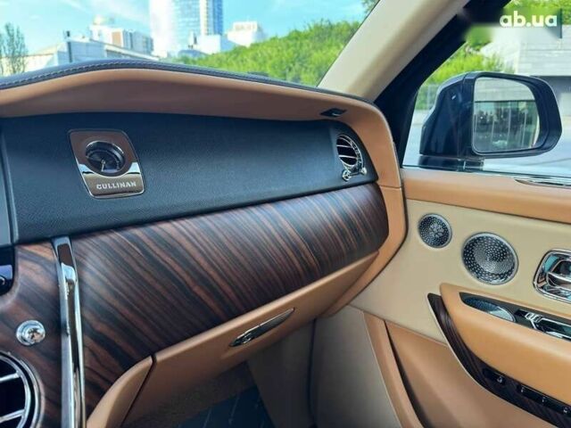 Ролс Ройс Cullinan, об'ємом двигуна 6.7 л та пробігом 88 тис. км за 340000 $, фото 23 на Automoto.ua