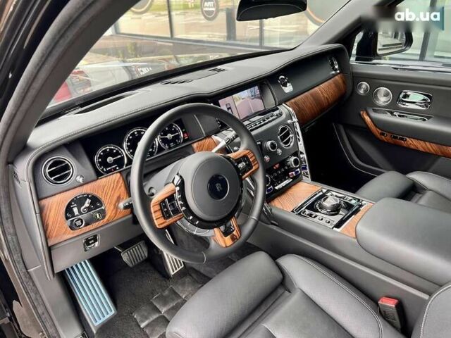 Ролс Ройс Cullinan 2022 в Киеве на Automoto.ua Ролс Ройс Cullinan, объемом двигателя 6.8 л и пробегом 18 тыс. км за 399999 $, фото 26 на Automoto.ua