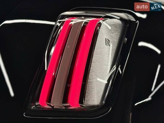 Ролс Ройс Spectre 2025 в Киеве на Automoto.ua Черный Ролс Ройс Spectre, объемом двигателя 0 л и пробегом 1 тыс. км за 599990 $, фото 10 на Automoto.ua