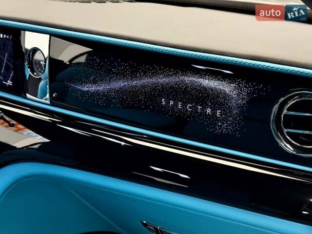 Ролс Ройс Spectre 2025 в Киеве на Automoto.ua Черный Ролс Ройс Spectre, объемом двигателя 0 л и пробегом 1 тыс. км за 599990 $, фото 40 на Automoto.ua