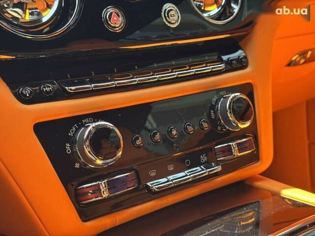Ролс Ройс Spectre, объемом двигателя 0 л и пробегом 5 тыс. км за 510000 $, фото 13 на Automoto.ua