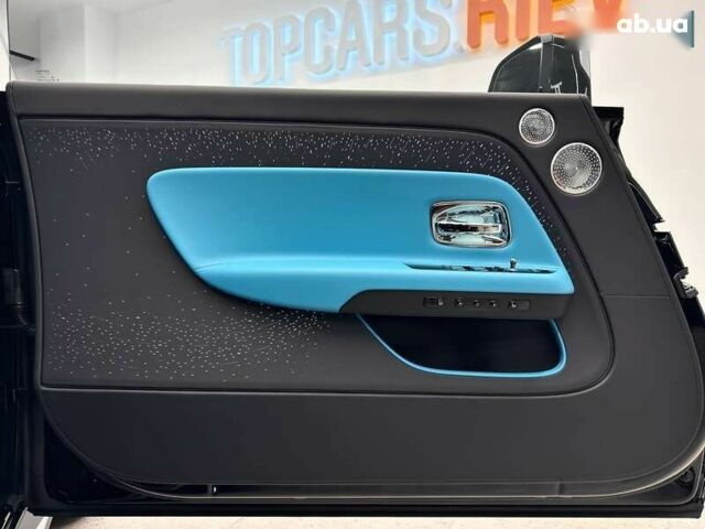 Ролс Ройс Spectre 2025 в Киеве на Automoto.ua Ролс Ройс Spectre, объемом двигателя 0 л и пробегом 1 тыс. км за 599990 $, фото 21 на Automoto.ua