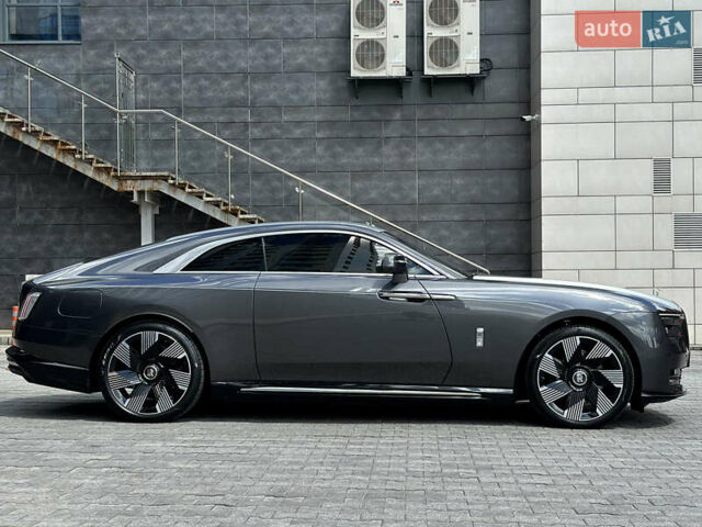 Ролс Ройс Spectre 2024 в Киеве на Automoto.ua Серый Ролс Ройс Spectre, объемом двигателя 0 л и пробегом 1 тыс. км за 588000 $, фото 13 на Automoto.ua