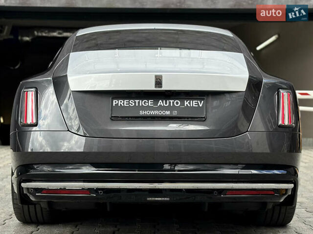 Ролс Ройс Spectre 2024 в Киеве на Automoto.ua Серый Ролс Ройс Spectre, объемом двигателя 0 л и пробегом 1 тыс. км за 588000 $, фото 14 на Automoto.ua