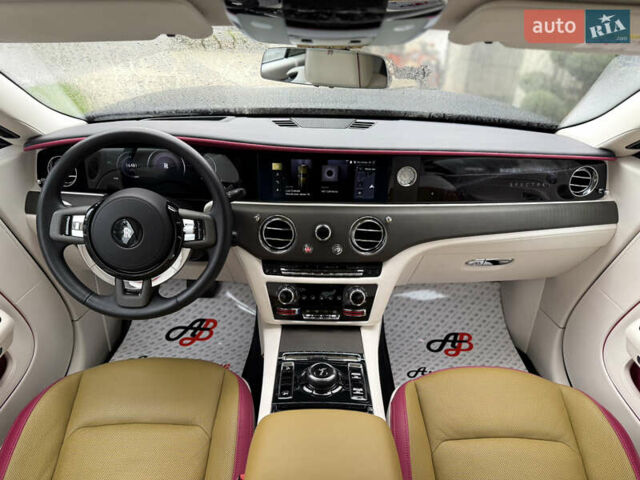 Зеленый Ролс Ройс Spectre, объемом двигателя 0 л и пробегом 16 тыс. км за 540000 $, фото 43 на Automoto.ua