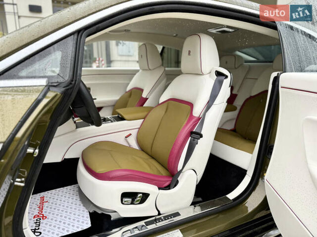 Зеленый Ролс Ройс Spectre, объемом двигателя 0 л и пробегом 16 тыс. км за 540000 $, фото 31 на Automoto.ua