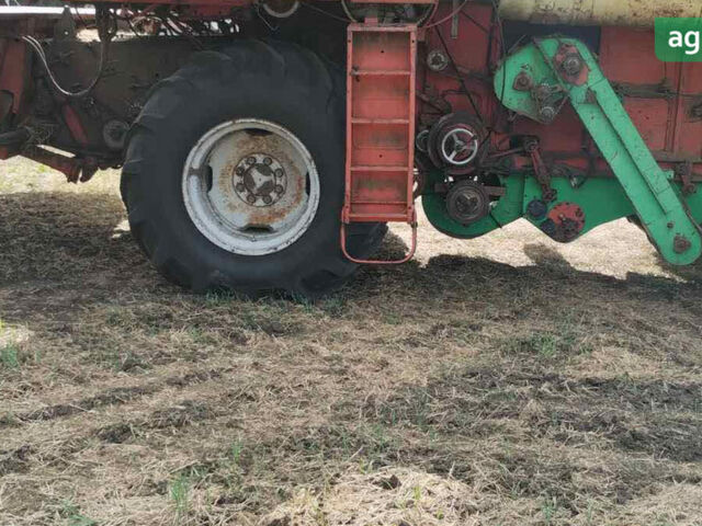Ростсельмаш Дон 1500 1989 в Шишаках на Automoto.ua Ростсельмаш Дон 1500, объемом двигателя 0 л и пробегом 10 тыс. км за 15000 $, фото 11 на Automoto.ua