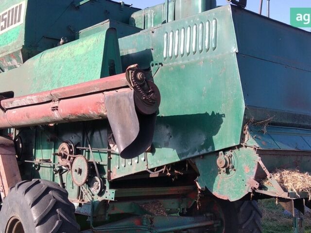 Ростсельмаш Дон 1500А, объемом двигателя 9.5 л и пробегом 1 тыс. км за 6000 $, фото 4 на Automoto.ua