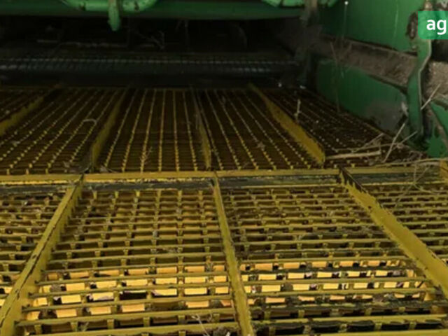 Ростсельмаш Дон 1500Б, объемом двигателя 0 л и пробегом 0 тыс. км за 18000 $, фото 7 на Automoto.ua