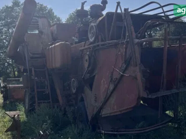 Ростсельмаш Нива СК-5 1985 у Новорад-Волынском на Automoto.ua Ростсельмаш Нива СК-5, об'ємом двигуна 0 л та пробігом 0 тис. км за 1030 $, фото 1 на Automoto.ua