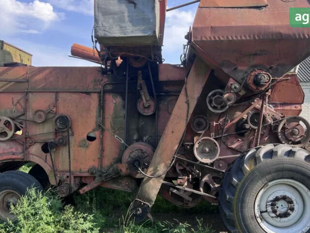 Ростсельмаш Нива СК-5 1985 у Новорад-Волынском на Automoto.ua Ростсельмаш Нива СК-5, об'ємом двигуна 0 л та пробігом 0 тис. км за 1030 $, фото 4 на Automoto.ua