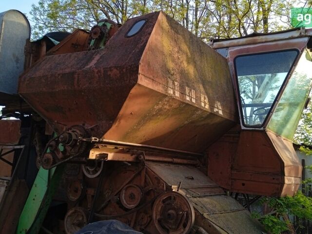 Ростсельмаш Нива СК-5М-1 1988 у Новоукраинке на Automoto.ua Ростсельмаш Нива СК-5М-1, об'ємом двигуна 0 л та пробігом 0 тис. км за 2000 $, фото 1 на Automoto.ua