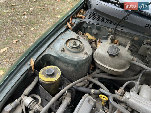 Ровер 200 1999 в Киеве на Automoto.ua Зеленый Ровер 200, объемом двигателя 1.4 л и пробегом 200 тыс. км за 1000 $, фото 8 на Automoto.ua