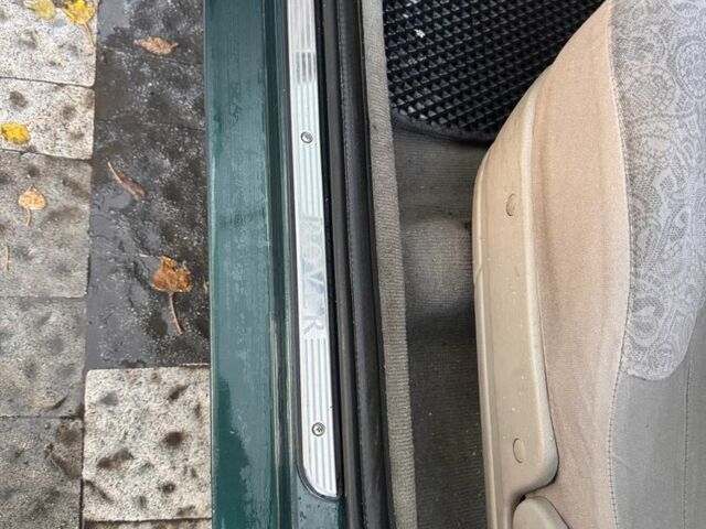 Зелений Ровер 214, об'ємом двигуна 1.4 л та пробігом 888 тис. км за 3000 $, фото 6 на Automoto.ua