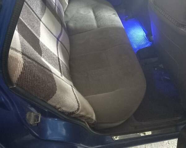 Синій Ровер 216, об'ємом двигуна 1.4 л та пробігом 300 тис. км за 950 $, фото 5 на Automoto.ua