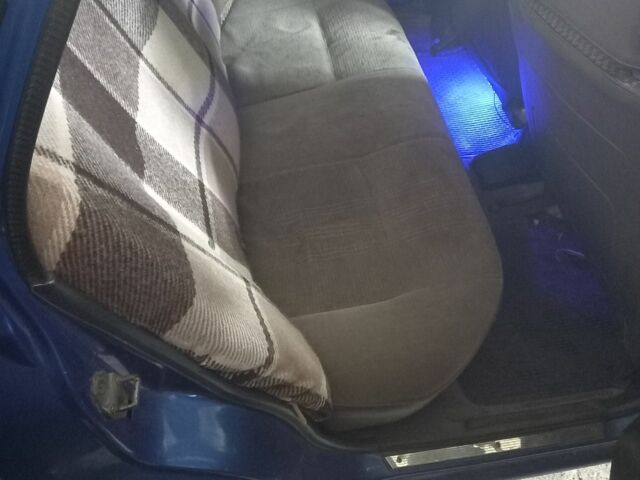 Синий Ровер 216, объемом двигателя 1.4 л и пробегом 121 тыс. км за 905 $, фото 7 на Automoto.ua