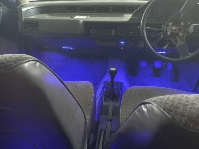 Синий Ровер 216, объемом двигателя 1.4 л и пробегом 121 тыс. км за 905 $, фото 5 на Automoto.ua